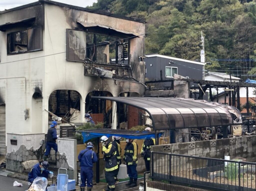 北九州市八幡西区三ツ頭の火事になった家